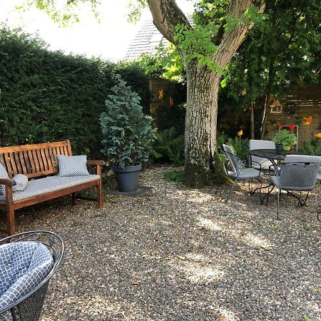 Walnut Lodge Bed & Breakfast Noorbeek Exterior foto