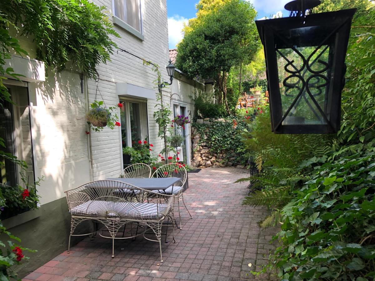 Walnut Lodge Bed & Breakfast Noorbeek Exterior foto