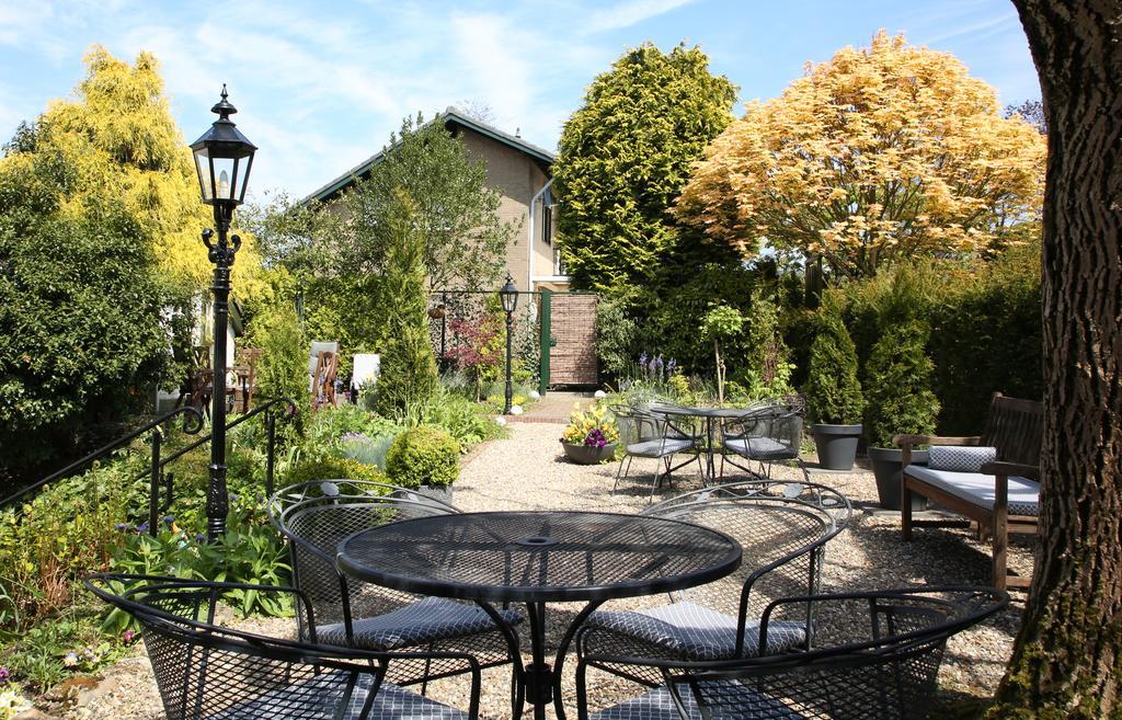 Walnut Lodge Bed & Breakfast Noorbeek Exterior foto